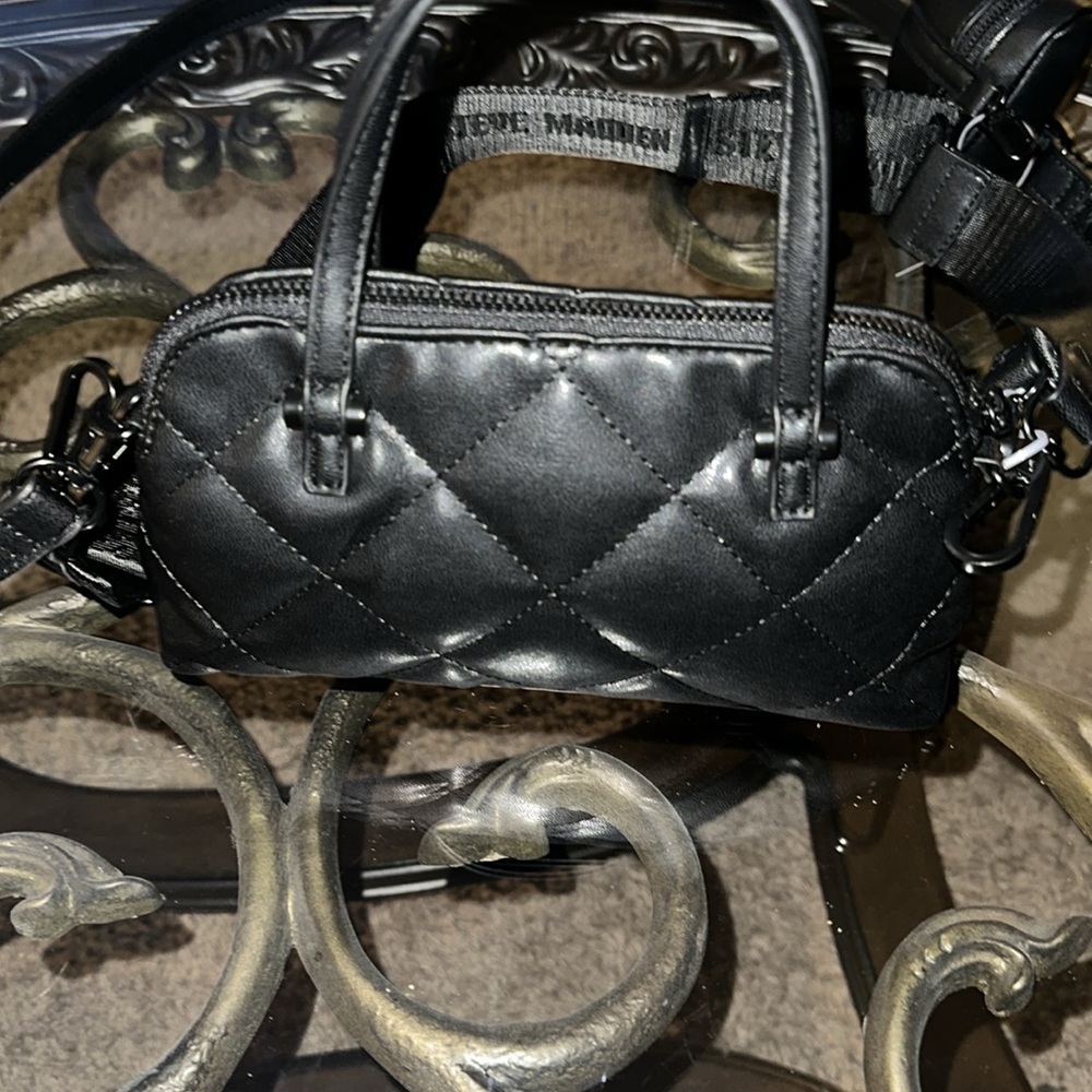Steve Madden❤️ Bkola satchel / crossbody / shoulder bag with Airpod case. NWT - Picture 5 of 8